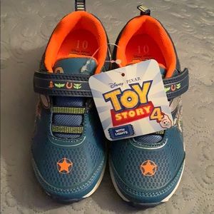 Toy Story4 Athlete Shoes with lights boys size:10